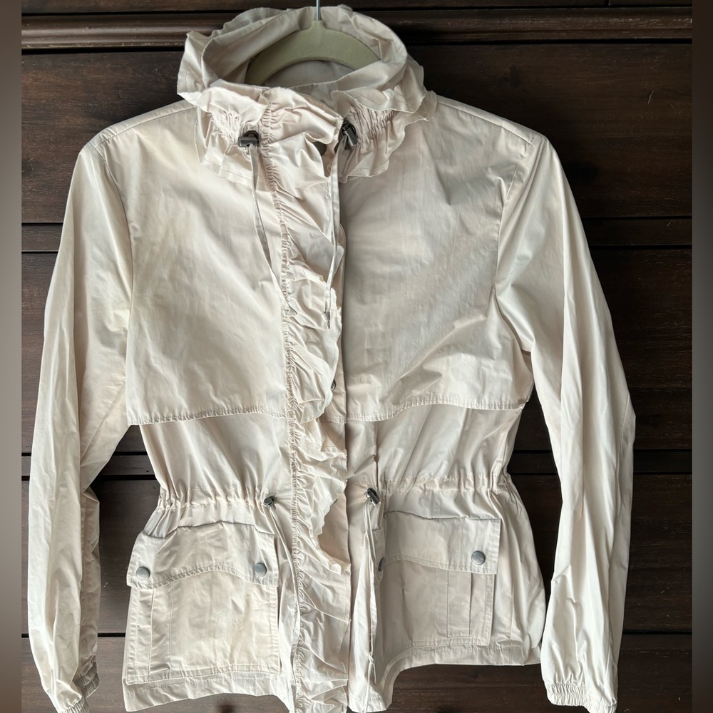 Banana Republic cinched waist cream jacket
